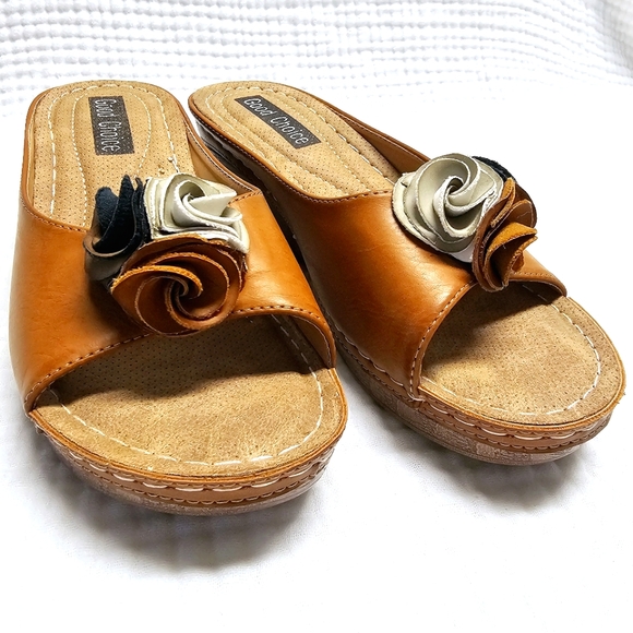 Peep Toe Wedge Slide-On Mule Sandals, Size 7.5 - Picture 4 of 16